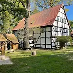 Wassermuehle - Alleinlage Fuer Retreats, Workshops, Family & Friends Triglitz